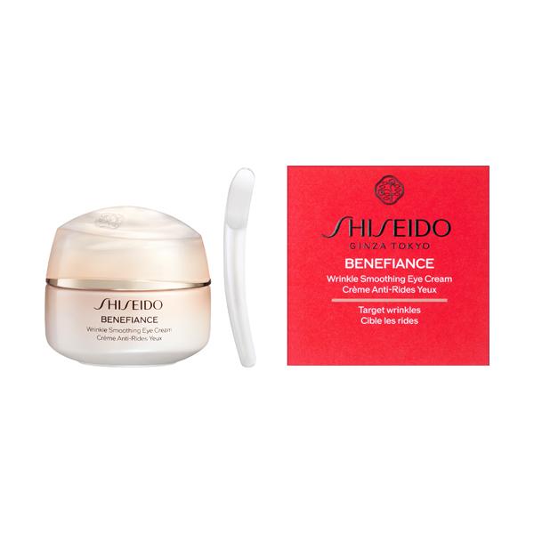 ※予告なく外装パッケージが変更となる場合がございます。連鎖する目まわりの悩みに着目。豊かなハリで満たし、なめらかな目もとに導くアイクリーム。こくのあるリッチなテクスチャーで、年齢とともに気になり始める乾燥などの目もとのサインに全方向からアプ...