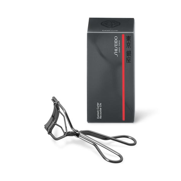 SHISEIDO メーキャップ
エッセンス スキングロウ ファンデーション SHISEIDO メーキャップ 【P10倍】【資生堂認定ショップ】資生堂