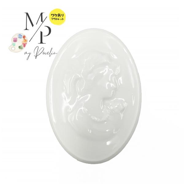 〜アウトレット商品になります〜ハンドメイドやポーセリンアート、絵付け、DIYなどの装飾品としておすすめのアイテムです。陶磁器で作られたカメオは珍しく使い方を考えるのがワクワクしますね。すごく繊細に作られているので、細かい模様もしっかり表現さ...