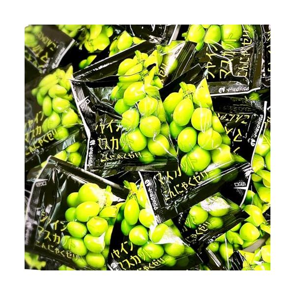 大人気フルーツ！ シャインマスカット の 蒟蒻ゼリー です！国産果汁を使用した シャインマスカット の美味しさいっぱいの こんにゃくゼリー です。個包装のパウチタイプで食べやすい♪40個入りの大容量セットなので、シェアにもピッタリです。・国...