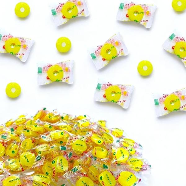 パイン パインアメ 250g(約50粒) 大容量 業務用パック 飴 詰め合わせ・「懐かしの味をたっぷりと！」昭和26年から愛され続ける甘酸っぱくてジューシーなパインアメが、大容量セットで登場。個包装でシェアや保存にも便利です。・イベントやオ...