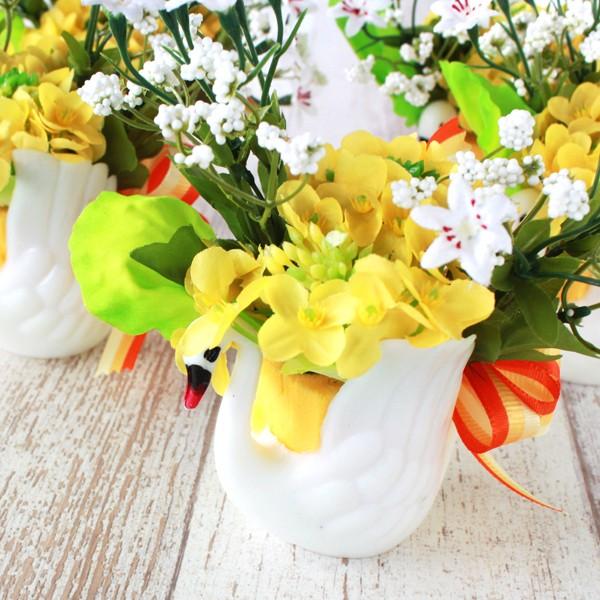 造花 アレンジ スワンに入った菜の花のアレンジ5個組 Ct触媒 0801 43 シルクフラワーの山久ヤフー店 通販 Yahoo ショッピング
