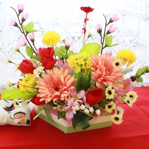 造花 ガーベラとチューリップのひな祭りのアレンジ シルクフラワー Ct触媒 1801 7014 シルクフラワーの山久ヤフー店 通販 Yahoo ショッピング