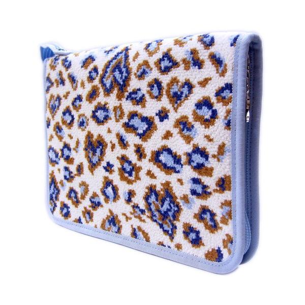 フェイラー マルチケース Feiler ウィンターローズハート 白 青 ホワイト ブルー 生産終了 在庫限り 再入荷予定なし お買い得 ３割引 Wrh 1744 Bl フェイラー専門店しなのや 通販 Yahoo ショッピング