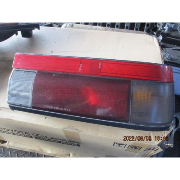 トヨタ AE86 スプリンタートレノ 右・テールランプ ブレーキ 12-228