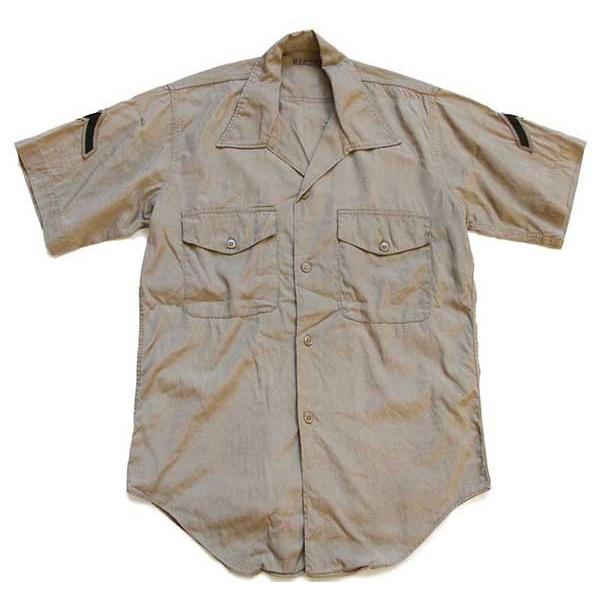 60s 米軍 U.S.ARMY パッチ付き 半袖 コットンポプリンシャツ 60s 米軍 U.S.ARMY パッチ付き 半袖 コットンポプリンシャツ