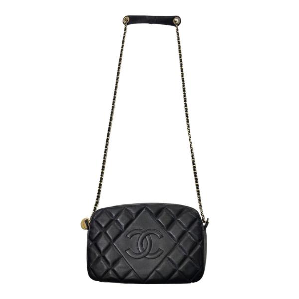 ぴ*ん様 18万➡︎CHANEL■ラムスキン マトラッセ ショルダーバッグ 斜め CHANEL（シャネル） チェーンショルダーバッグ 21cm ダイヤモンドCC