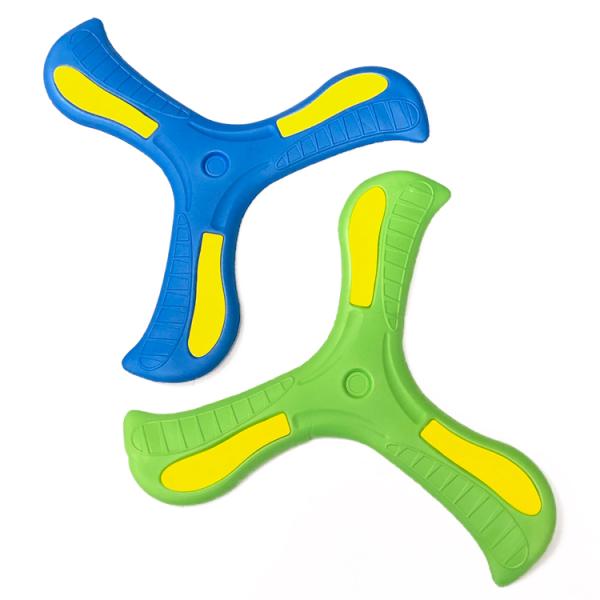 商品特徴：スロー＆キャッチに挑戦！子供から大人まで手軽に遊べる、柔らかで安全なEVAフォーム製のソフトブーメランです。軽くて投げやすい3枚翼型で、上達すれば投げた後に回転しながら直径約10m前後の弧を描いて手元に戻ってきます。スローイング動...