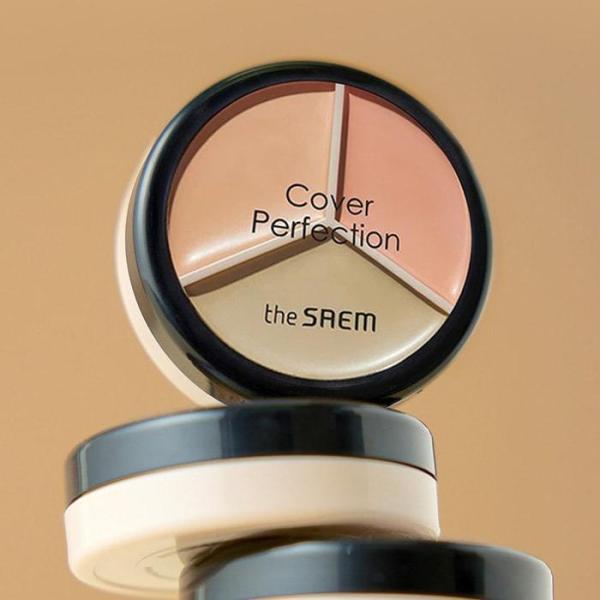 #商品の特徴 : POINTあなたの美しさを引き出す、ザセムのカバーパーフェクション トリプル ポット コンシーラーが登場！韓国コスメ好きには欠かせない、ニキビやシミを完璧にカバーしてくれるアイテムです。このコンシーラーは肌に優しく、スムー...