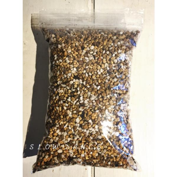 リトープス専用の土 微塵抜いてます/0.9リットル 培養土 多肉植物 :lithops-soil-slowdance:スローダンス Yahoo!店 - 通販 - Yahoo!ショッピング リトープス専用の土 微塵抜いてます/0.9リットル 培養土 多肉植物 :lithops-soil-slowdance:スローダンス Yahoo!店 - 通販 - Yahoo!ショッピング