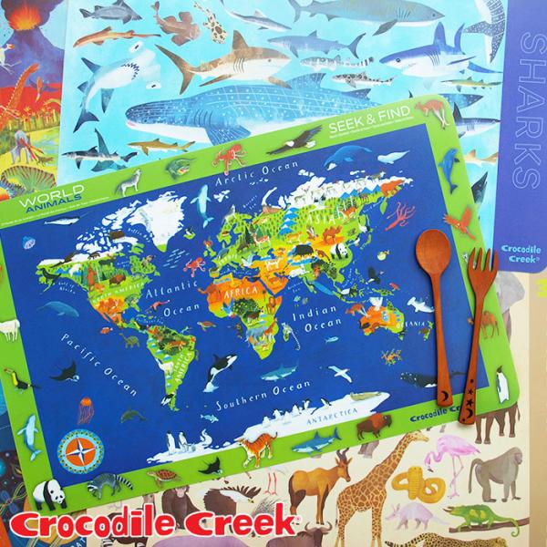 size：W43.5cm×D28cm素材：ポリプロピレン(PVC・BPA・フタル酸フリー)メーカー：アメリカ CrocodileCreek クロコダイルクリーク生産国：中国製※表面に多少の汚れや傷がある場合がございます。