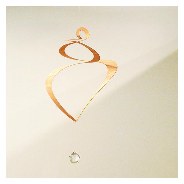 【size】本体：伸びきったサイズ32cm前後クリスタル：直径1.8cm素材：天然木(カエデ) クリスタルガラス テグスメーカー：ドイツ Waldfabrik ヴァルトファブリック原産国：ドイツ製(クリスタルはオーストリア scholer社...