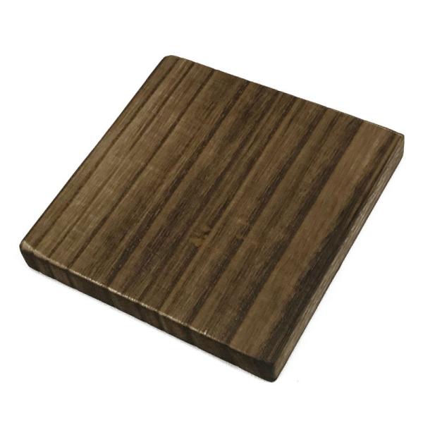 商品名：飛騨コンロ用 角敷板 桐製 4号用メーカー：遠藤商事商品説明サイズ：110×110(mm)■生産地：日本■素材・成分：桐板飛騨コンロ 4号にぴったりなサイズの敷板です。※自然木使用の為、木目、色等写真とは異なります。