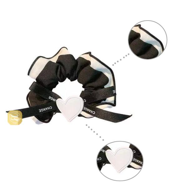 大人に人気なヘアアクセサリーシュシュヘアゴム