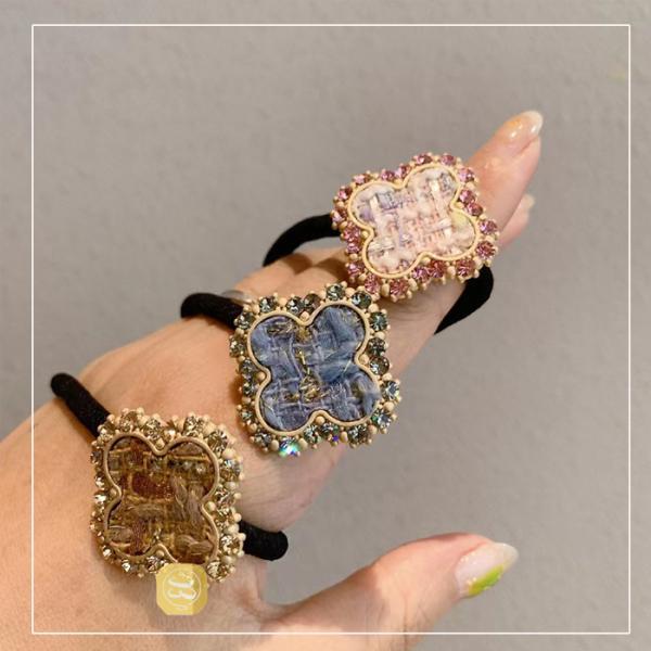 女性に人気なヘアアクセサリーヘアゴム