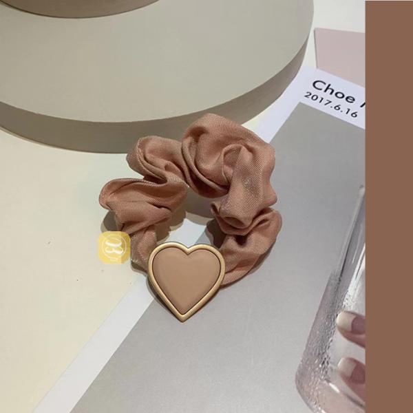 人気なヘアアクセサリー ヘアゴム