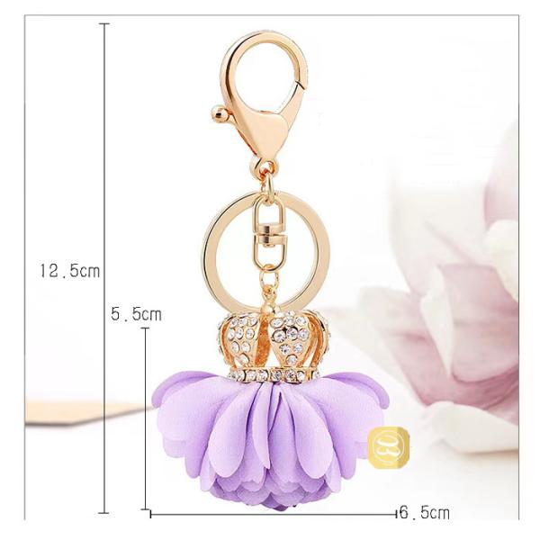 女性に人気なバッグチャーム キラキララインストーン 花