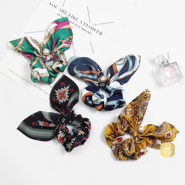 大人に人気なヘアアクセサリーヘアゴム