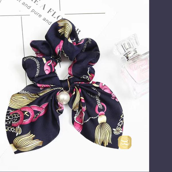 大人に人気なヘアアクセサリー　ヘアゴム