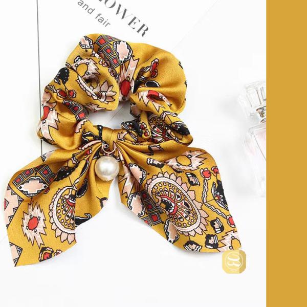 大人に人気なヘアアクセサリー　ヘアゴム