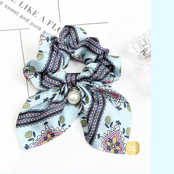 大人に人気なヘアアクセサリー　ヘアゴム