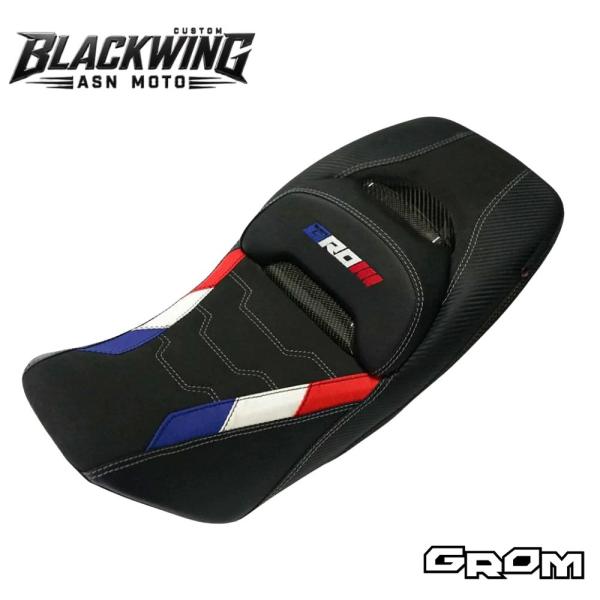※お取り寄せ商品※BLACKWING(旧MAXNUS） デュアルカーボンシートV5 GROM125 (2021-2025) ホンダ グロム 専用設計 バックサポート付き カスタムシート JC92対応