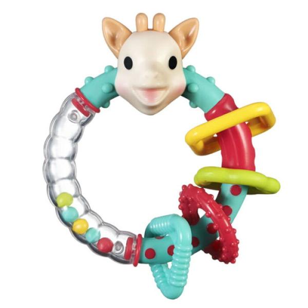 いろいろな噛みごこちのリング型歯固め。ソフィーの角や口も噛むことができます。中にビーズが入っているので、ガラガラとして音を楽しむこともできます。