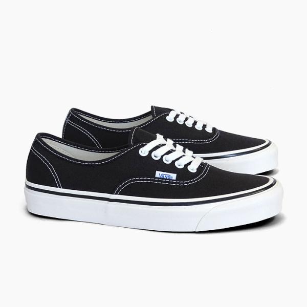 新品未使用28.5cm VANS オーセンティック本皮スエード生地 黒×白バンズ VN0A2Z3ZBM8]VANS(バンズ/ヴァンズ) オーセンティック ピッグ