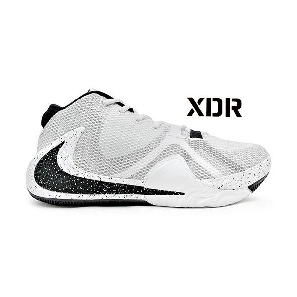 zoom freak 1 white and black