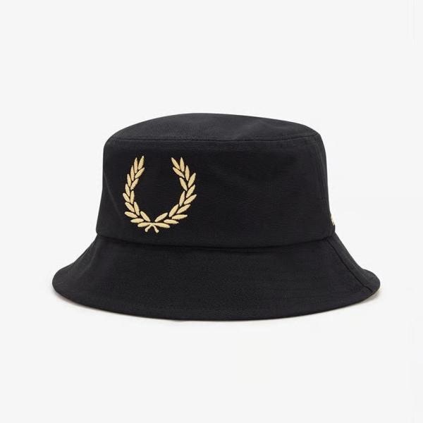フレッドペリー FRED PERRY 帽子 ボールド ブランディング キャンバス バケットハット Bold Branding Canvas Bucket Hat ブラック/シャンパーニュ HW2308 90A