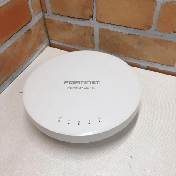 美品 FORTINET 無線アクセスポイント FORTIAP-221E FAP-221E-J 美品 FORTINET 無線アクセスポイント FORTIAP-221E FAP-221E-J