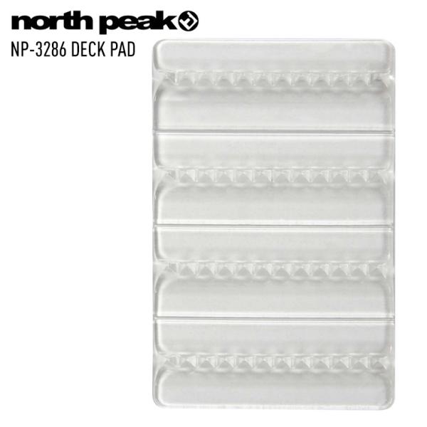 リフトを降りる際に足が滑らないよう、ボードの後ろ足寄りに貼る滑り止めパッド。