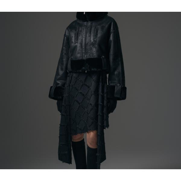 クロップドジャケット　ブラック