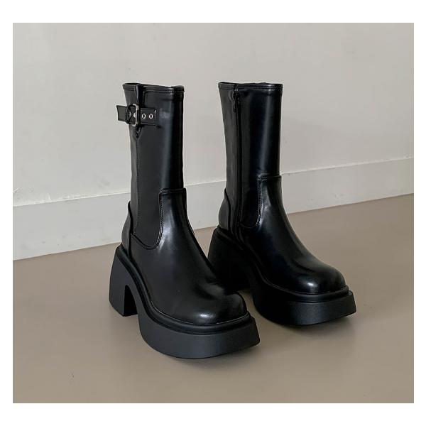 フェイクレザーブーツ