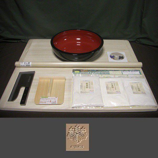 そば打ち道具一式 Ｍ判 そば粉セット(極上石臼一本挽き) 中古•美品 左利き そば打ち道具 M判 そば粉セット(極上石臼一本挽き
