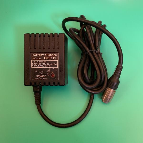 純正品ソキアCDC11充電器