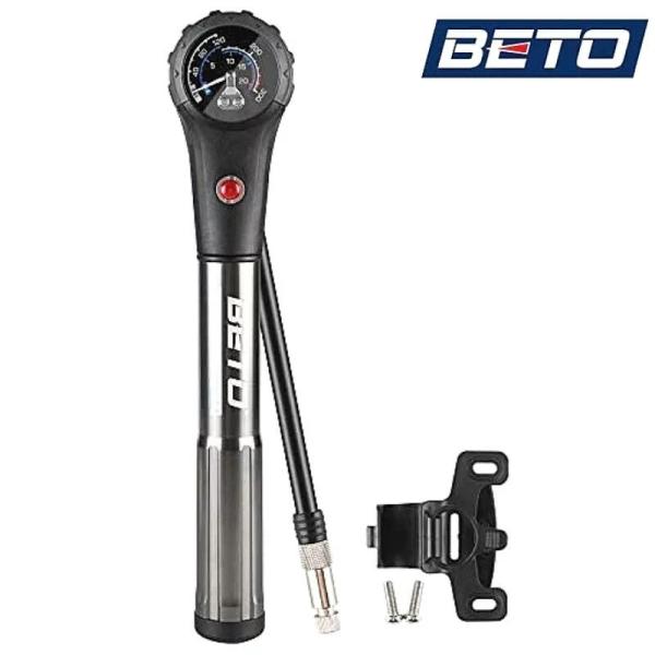 商品概要 サスペンション用ポンプと自転車空気入れが一体化になった「エアサス兼用ミニポンプ」SP-006AG高圧モード（hi-v）/高容量モード（hi-p）の切り替えダイヤルスイッチ搭載のため使い勝手抜群型番 BETO AP-006AGカラー...