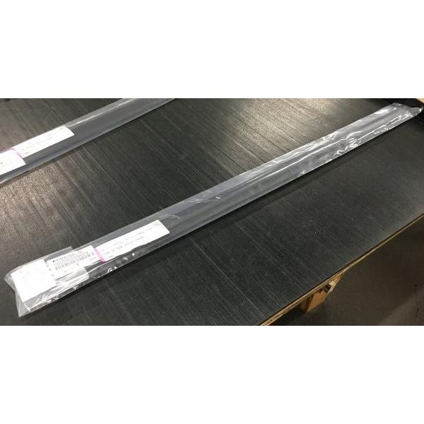 ☆ トヨタ 純正 新品 ハイエース TRH200 左右 フロントドア