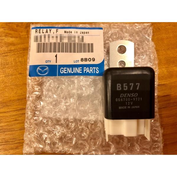 ☆ マツダ 純正 新品 NA8C ロードスター フューエルポンプリレー