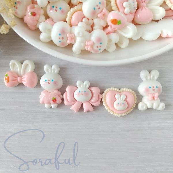 ハンドメイド☆キッズリボン☆ピンク☆きらきら揺れるビジュー付き☆な