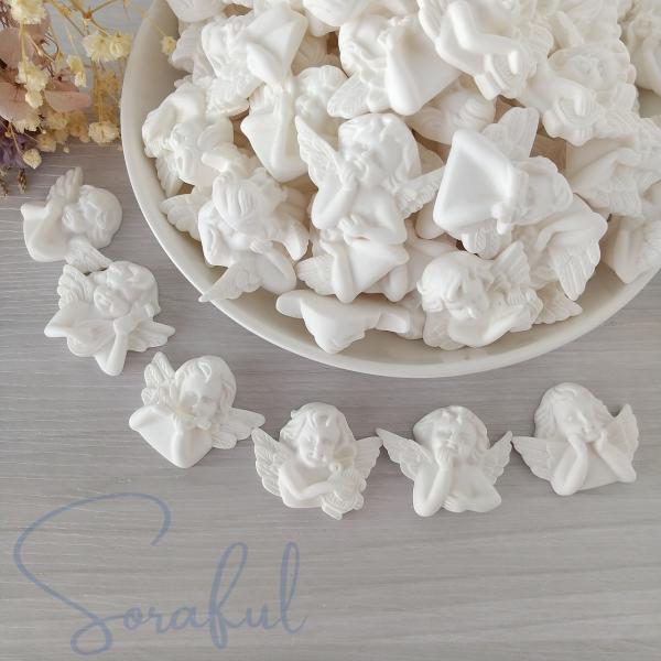 デコパーツ 天使のカボション 6個 貼付けパーツ D-0299◎海外輸入品のため、国産品とは品質基準が異なり、バリ、塗装ズレ、欠け、気泡、小さな汚れ等がある場合があります。また、写真をご覧になる環境により実物の色と多少異なって見える場合があ...