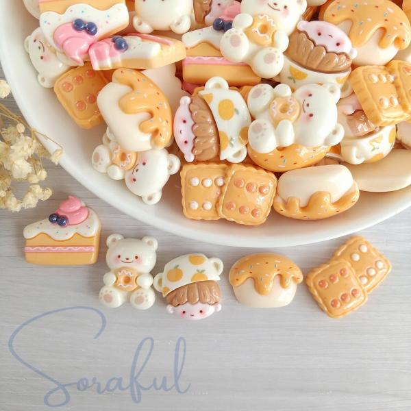 デコパーツ くまちゃんとオレンジスイーツ パティシエ ペイストリー ケーキ クッキー ビスケット くま 5個 貼付けパーツ D-0409