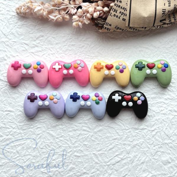 ぷっくり立体ゲームコントローラー　7色セット