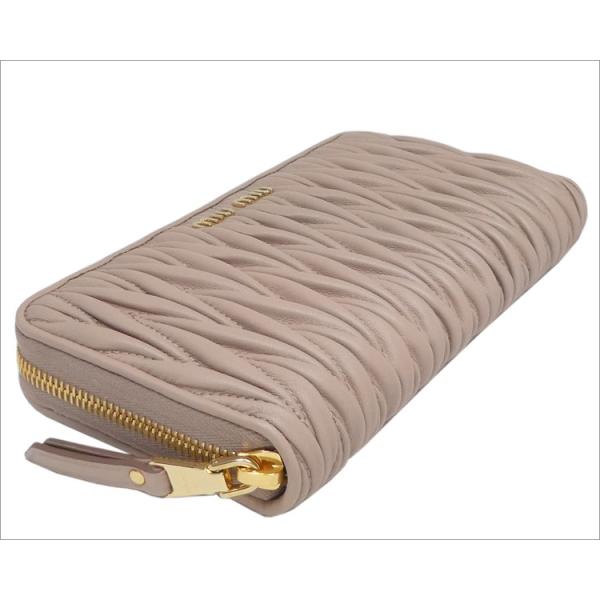 ミュウミュウ Miumiu Miu Miu マテラッセ ジップアラウンド ウォレット ラウンド 長財布 カメオ ピンクベージュ 5ml506 N F0770 Cammeo 18 19 新作 Buyee Buyee 日本の通販商品 オークションの代理入札 代理購入
