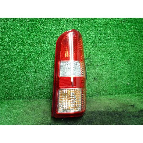 エブリイワゴン エブリィ GH-DA62W 右テールランプ Z2S 35650-63H00