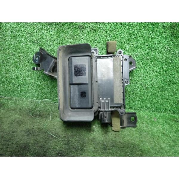 ムーヴ DBA-LA150S 「レーダーセンサーASSY」 W24 88210-B2150 : 創新