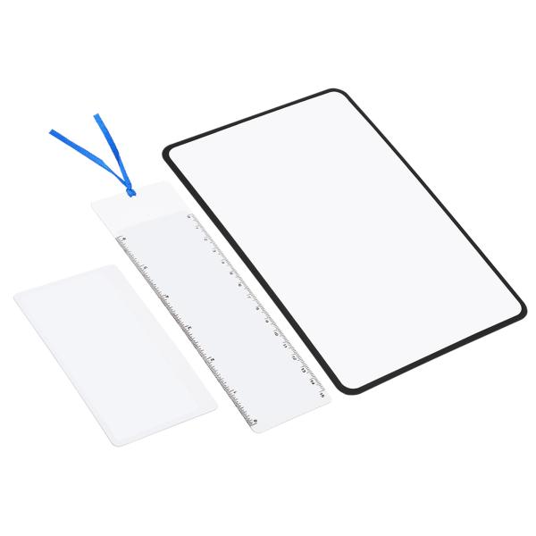 【本商品は海外出荷】お届けは通常20-30日を頂いております。色：クリア、ブラック；材質：PVC。ブックマーク拡大鏡のサイズ(大きいもの)：180x120x1mm。ブックマーク拡大鏡のサイズ(小)：85x55x0.5mm。ブックマーク拡大鏡...