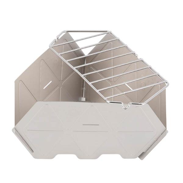 グリルをつけることによりシングルマグや径の小さいクッカーも置けるようになり、食材を焼いたり温める等の簡単な調理もできるようになりました。グリルの引っかけ部分がテトラの開き防止のストッパーになり、重いクッカーでも安心して載せられるようになりま...