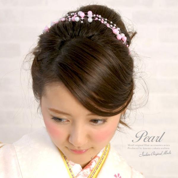 アレンジ自由自在のパール髪飾り■色全6色（パールホワイト・パールピンク・パールマゼンタ・パールグレープ・パールレッド・ゴールド）■サイズ表// 長さ サイズ// 125cm〜135cm ●メール便（ポスト投函）利用規定・商品到着の目安は発送...