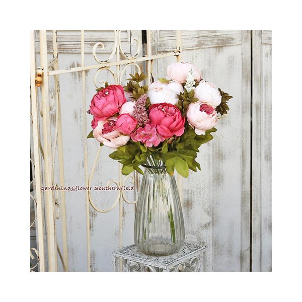 ピオニー(シャクヤク)のシックでエレガントなアーティフィシャルフラワー(造花)ブーケです。※写真のグラスベースは別売りです。ローズとサーモンピンク、パープルの3色ございます。アンティークタッチ、上品でエレガント、ラグジュアリーな雰囲気のアレ...